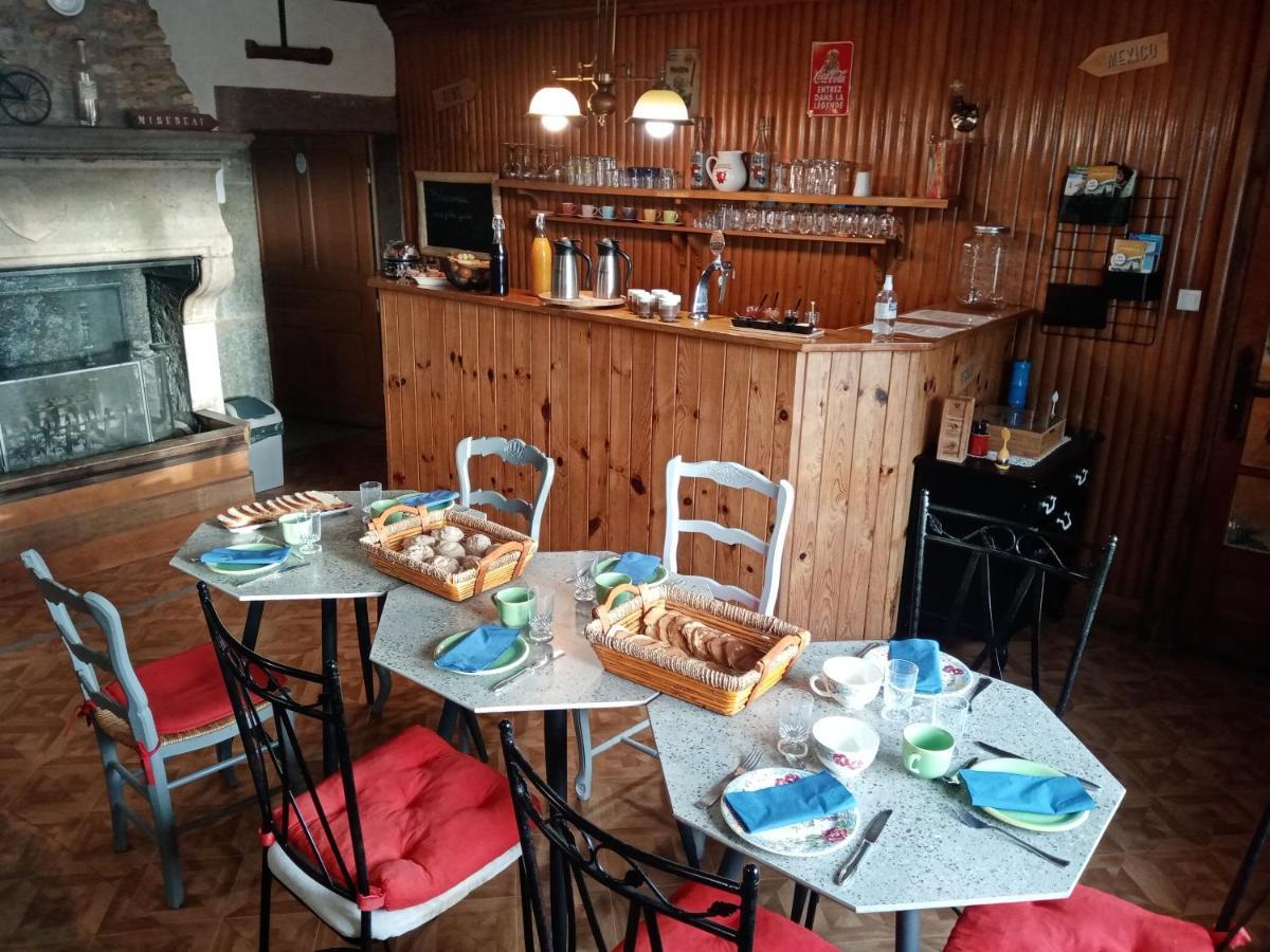Bed and Breakfast Les P'Tites Pistes Chaux-des-Pres Exterior foto